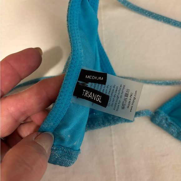 TRIANGL Light blue sparkle 
GUC. 
Top is size Medium 
Bottom is size Small - Picture 3 of 6
